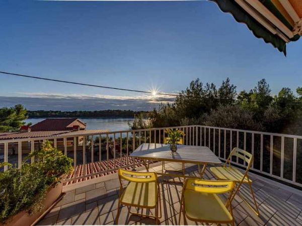 Apartment BL-153