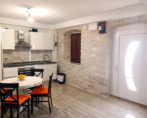 Apartman VL-156